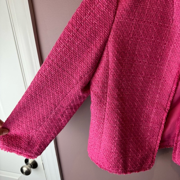 Ann Taylor Cutaway Fringe Tweed Jacket Pink 14 - Picture 7 of 11